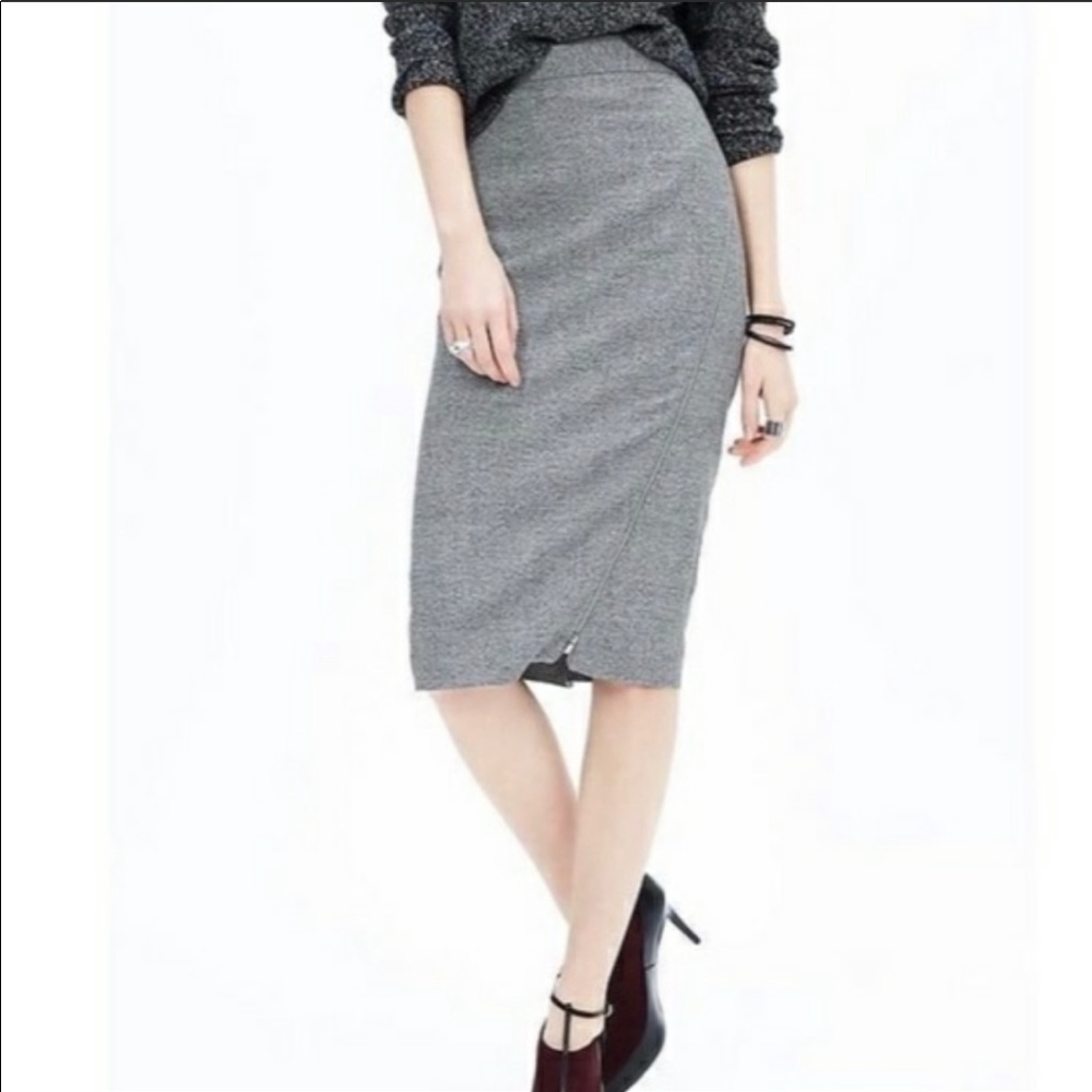 Banana Republic | Heather Gray Skirt Asymmetrical Zipper | Sz 2